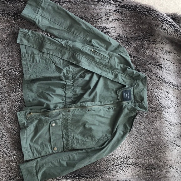 Green Utility Jacket - Picture 2 of 4